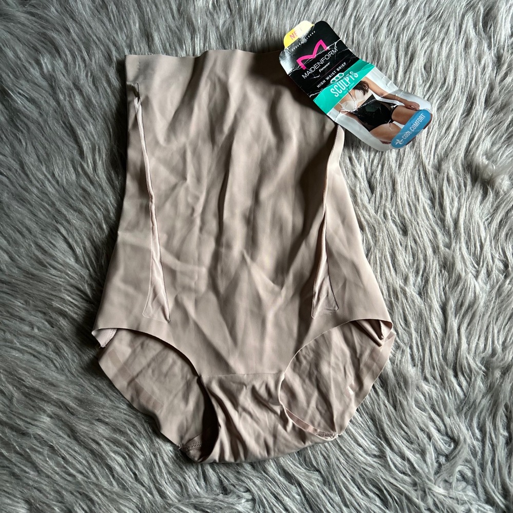 Maidenform Flexees Shapewear Women Size Medium Blush High Waist Brief Ultra Firm